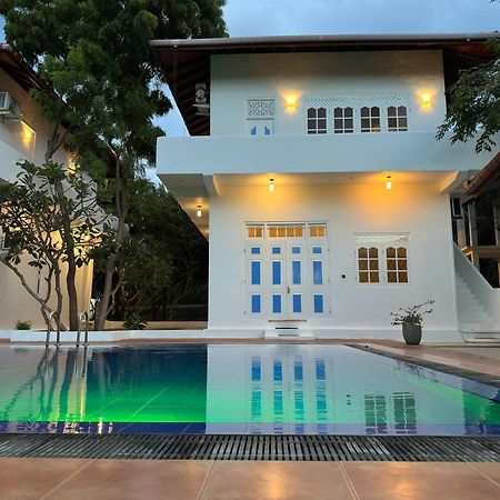 Blue Kite Family Resort Kalpitiya Esterno foto