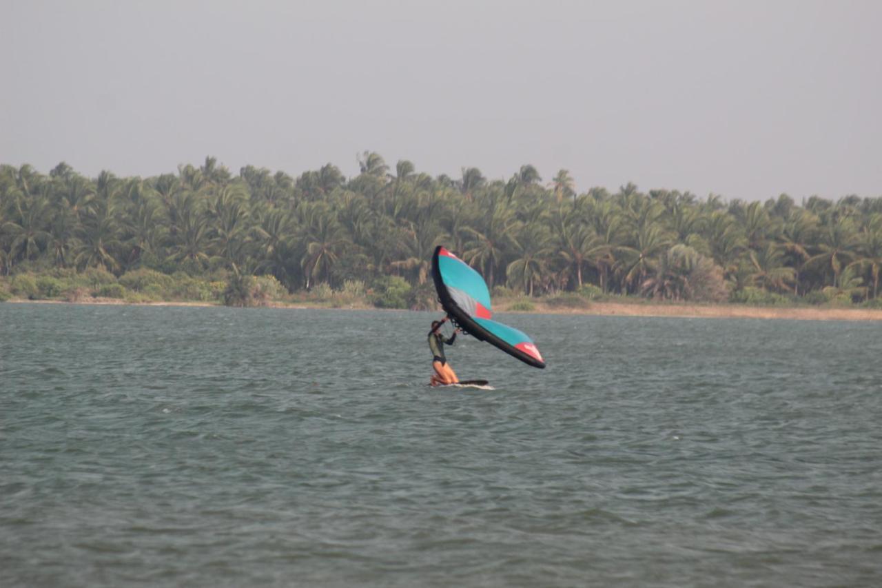 Blue Kite Family Resort Kalpitiya Esterno foto